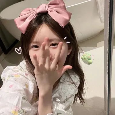 爱唱歌的大学生女生季